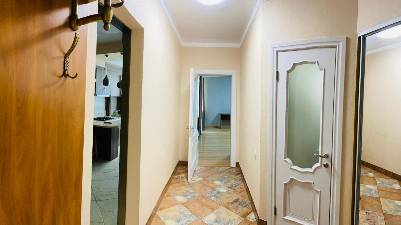 Ogienka 2b, Center Lutsk Lägenhet Exteriör bild