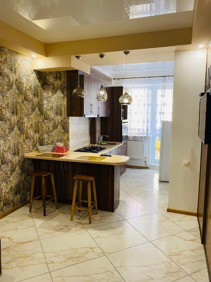 Ogienka 2b, Center Lutsk Lägenhet Exteriör bild